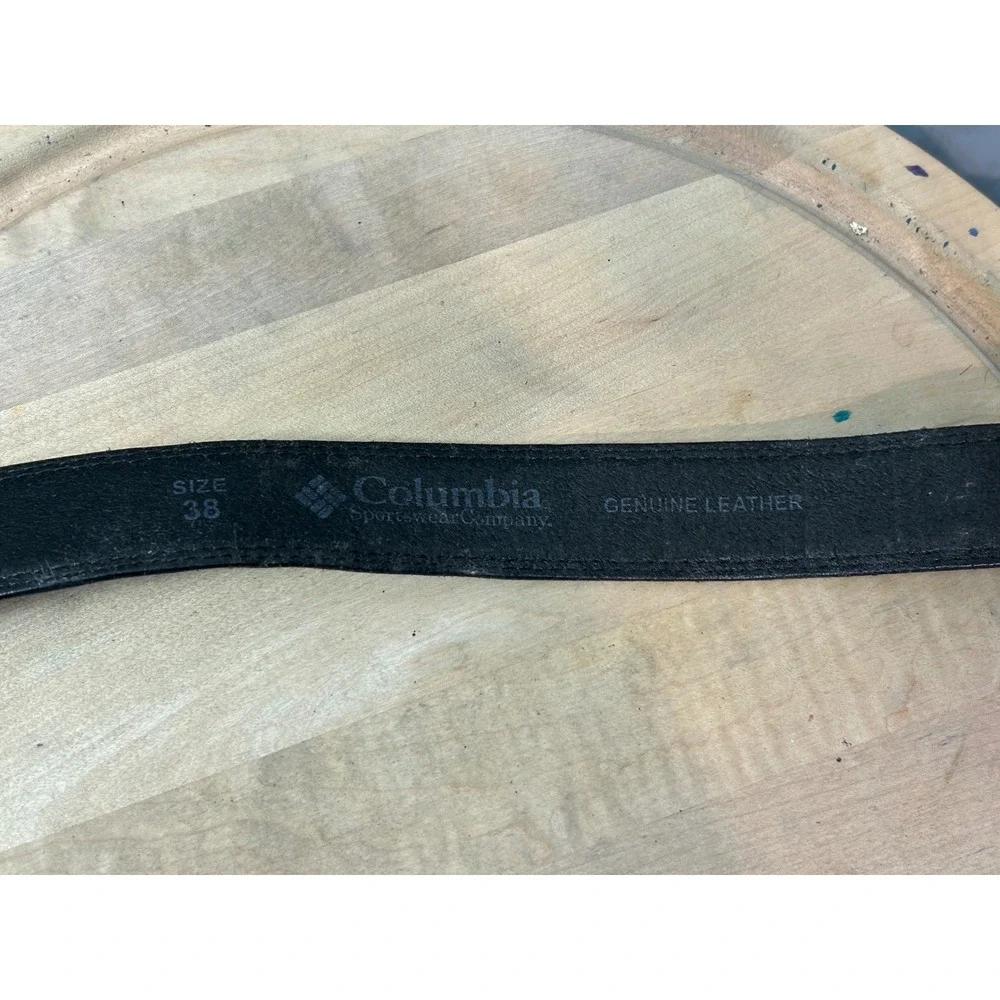 Columbia Mens Black Genuine Leather Belt Silver Buckle Size‎ 38 Casual Classic